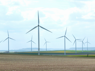 Transition énergétique : pour 79 % des Français, la priorité est la baisse des factures, selon un sondage